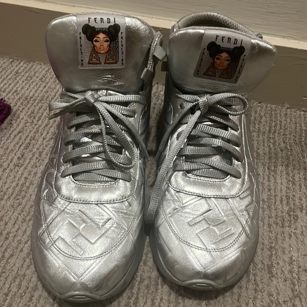 Fendi sneakers woman size 9